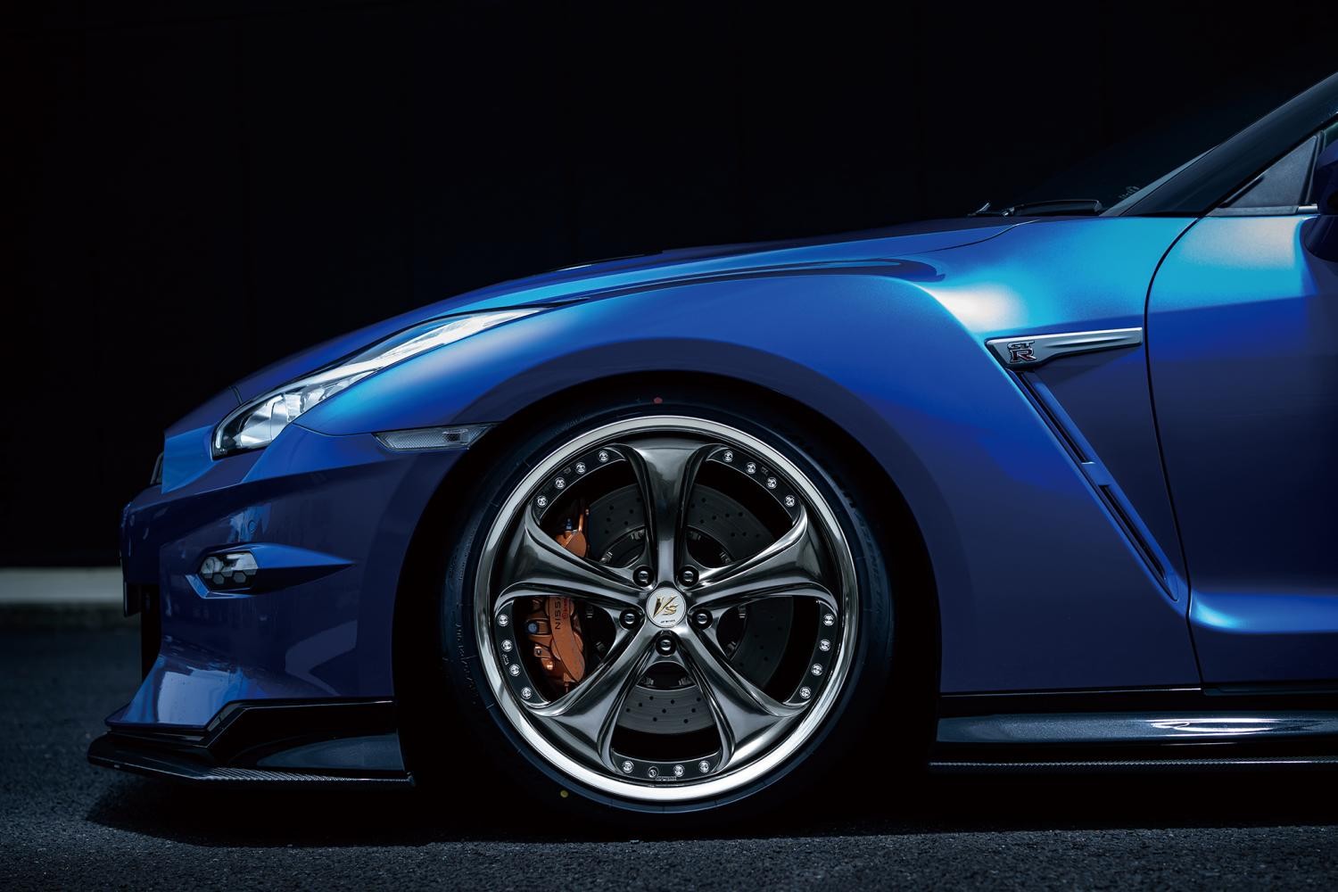 R35